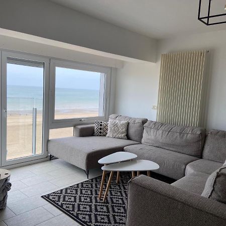 Appartement Vue Sur Mer - Splendide Localisation! Sint-Idesbald Esterno foto